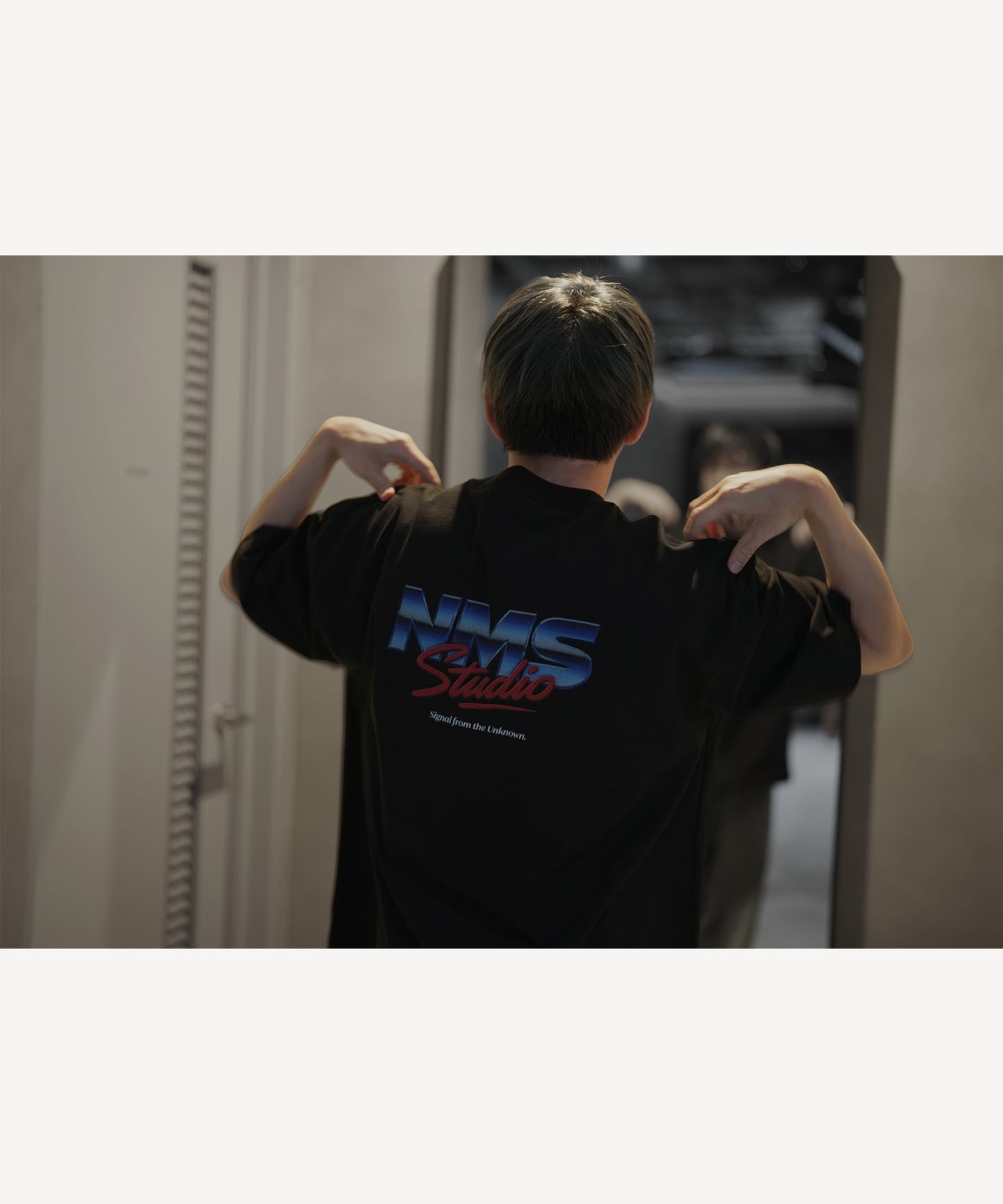METALLIC LOGO - Tシャツ - BLACK ＜予約～6/21まで＞